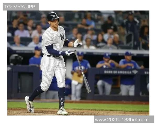 麦克丹尼尔斯首节完美表现五投全中助球队领先贡献14分三分球四投全中